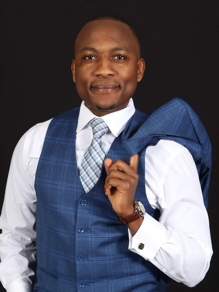Fru Nde, author of Thesis-Based Selling